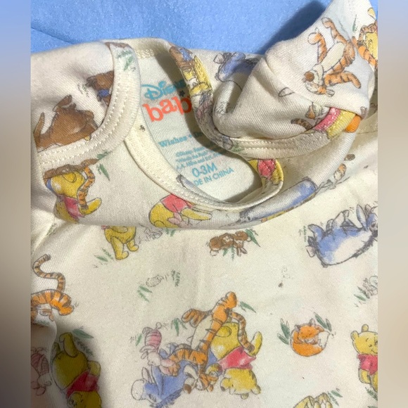 🍯 Disney Baby Winnie the Pooh Onesie 🍯 - Picture 2 of 3